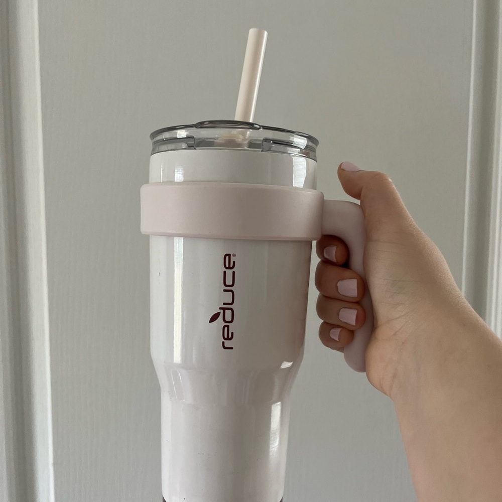 White and Pink Reduce Tumbler with Straw